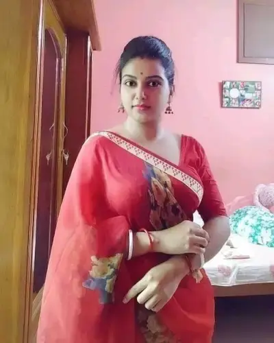 Escorts Sironcha